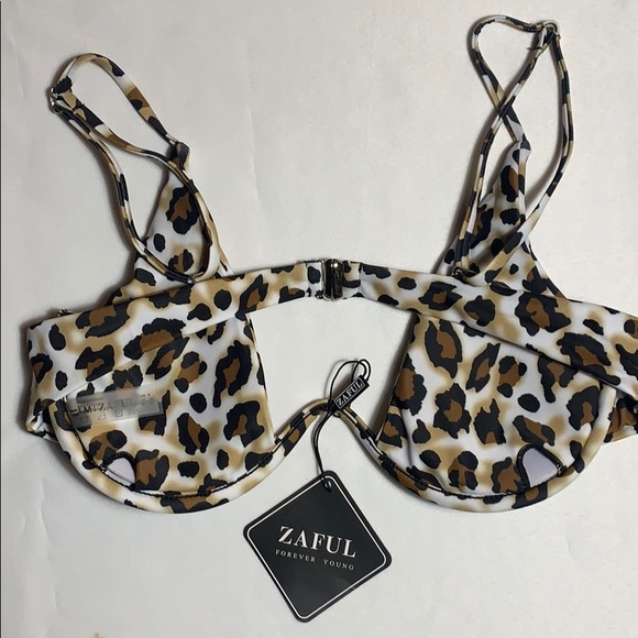 NWT Leopard Print Zaful Bikini Top - Picture 3 of 4